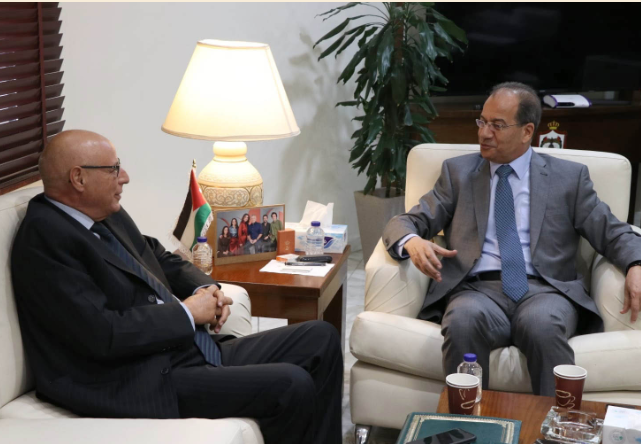 الشبول يستقبل الأمين العام المساعد لجامعة الدول العربية