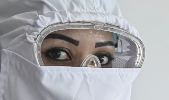 تسبب نزيف العينين.. إسبانيا تسجل إصابة بـحمى نادرة