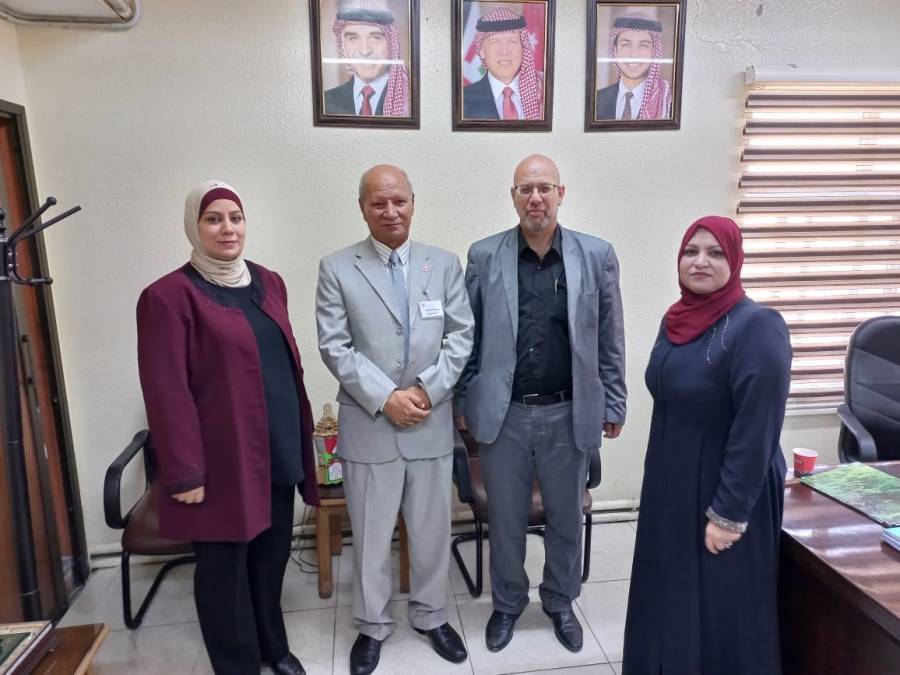 مدير تربية معان  يستقبل رئيس  مبادرة مشروعك وطنك والوفد المرافق معه