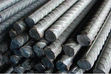 أسعار الحديد تواصل الانخفاض محليا والاسمنت مستقر