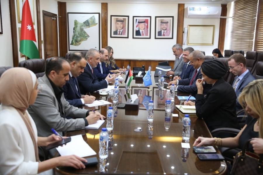 وزير التخطيط والتعاون الدولي يلتقي بمسؤولين من منظمة الأغذية والزراعة للأمم المتحدة (الفاو)...صور 