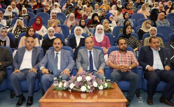 معان  لقاء حواري حول  أسس ومتطلبات شؤون التوظيف لدى الشباب في جامعه الحسين بن طلال .