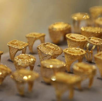 انخفاض أسعار الذهب في الأردن