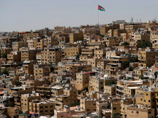 الحكومة “تأخذ” 42 قرشا من كل دينار يعمل في قطاع المقاولات