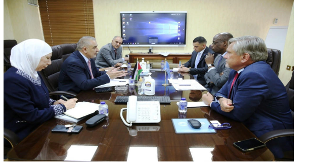 الحكومة: استضافة اللاجئين السوريين طالت كافة مناحي الحياة بالأردن