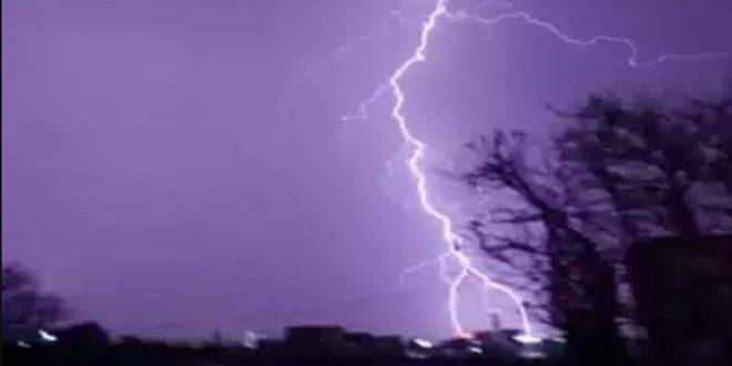 مصرع 26 شخصاً بسبب الصواعق شرق الهند