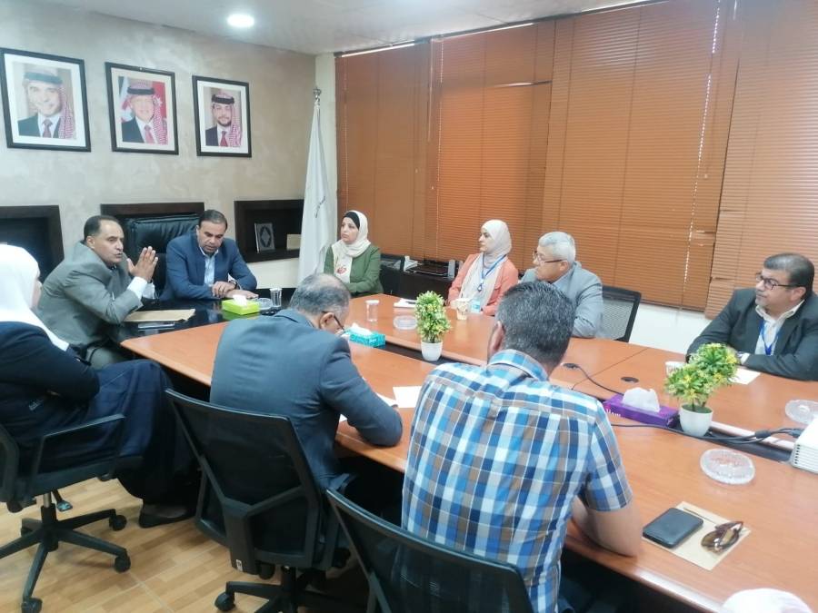 التنمية والتشغيل وهيئة النزاهة ومكافحة الفساد ينفذان جلسة توعوية بمخاطر الواسطة والمحسوبية