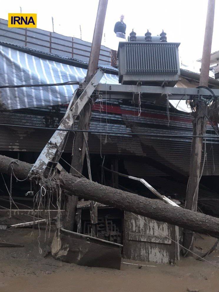 قتلى وجرحى جراء سيول وانجرافات أرضية في إيران