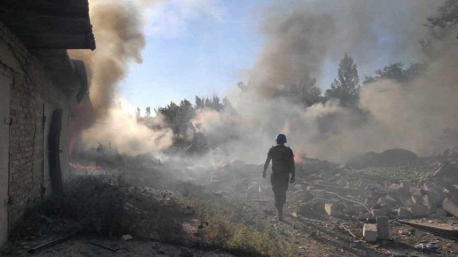 شرق أوكرانيا تحت القصف.. وأنباء عن سقوط قتلى وأضرار بالبنية التحتية