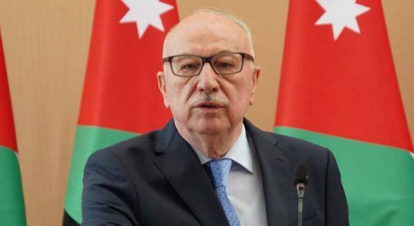 الكسبي يوعز بتوفير 225 ألف دينار لاستكمال استملاك طريق يرقا