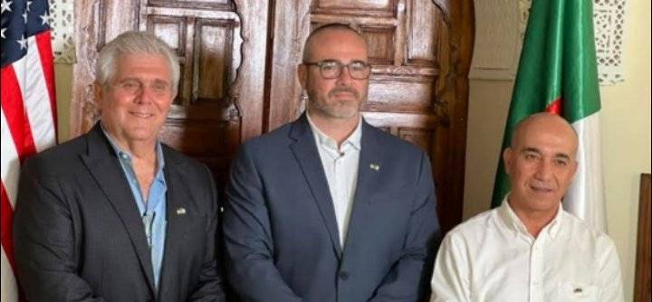 مشروع جزائري أمريكي لإنتاج الجمبري بولاية غليزان