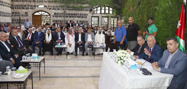 العيسوي يحاضر في إربد عن المبادرات الملكية