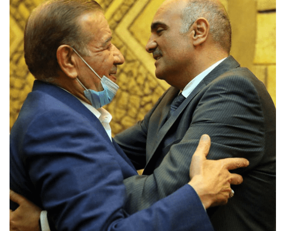 مداعبة وغزل بين الدغمي والخصاونة