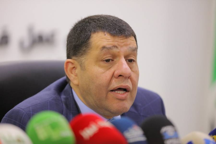 وزير العمل: البدء بتدريب الفوج الأول من الشباب في مصانع المحيكات في بصيرا وارويم في الطفيلة للعمل في الفترة المسائية