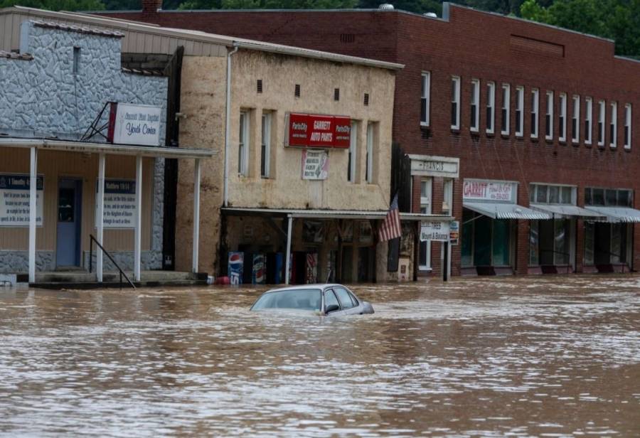 ارتفاع حصيلة قتلى فيضانات ولاية كنتاكي الأمريكية