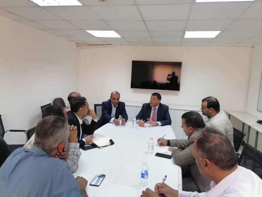 وزير العمل:  اتفاق بخصوص احد مصانع الألبسة المهدد بالإغلاق في الكرك بعد توفير استثمار جديد وفرص عمل جديد والحفاظ على 700‪ فرصة عمل