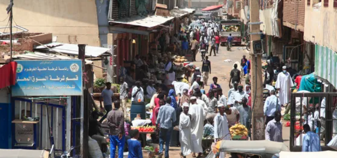 زيادة الدولار الجمركي تثير هلعا في الأسواق السودانية