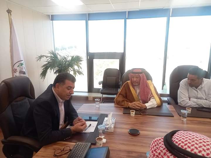 وزير الزراعة يلتقي مزارعي الجفر