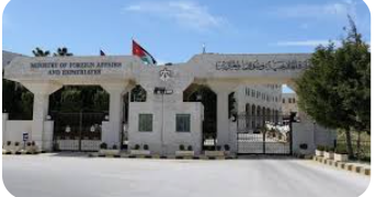 السفارة البريطانية تعلن عن بدء قبول طلبات منحة تشيفننغ الدراسية