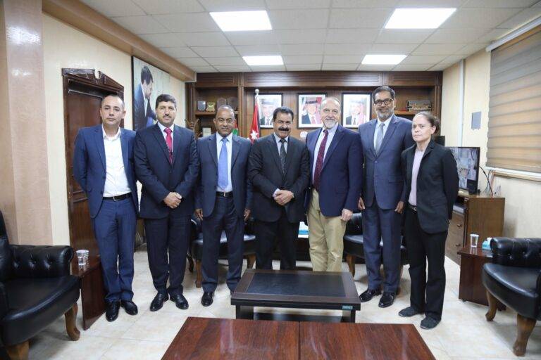 السفير الأمريكي: ملتزمون بدعم التكامل الاقتصادي المستدام في الأردن