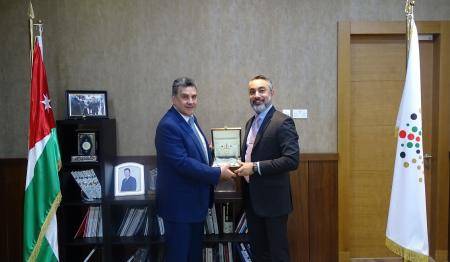 السرحان يبحث التعاون مع مدير المكتب الإقليمي للاتحاد الدولي للاتصالات للمنطقة العربية