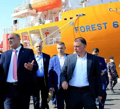 تكفيل موظفي الموانئ الموقوفين بعد حادث تسرب العقبة