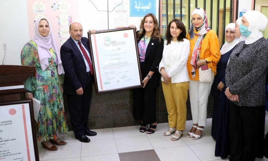 تحت شعار الرضاعة الطبيعية: نُثقّف وندعم... صور 