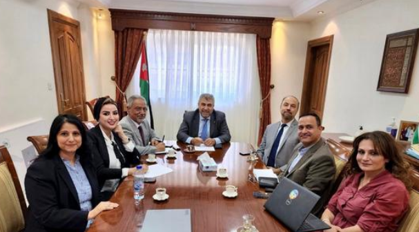 وزارة البيئة تناقش إطلاق الخطة الوطنية للتكييف والتبريد المستدام