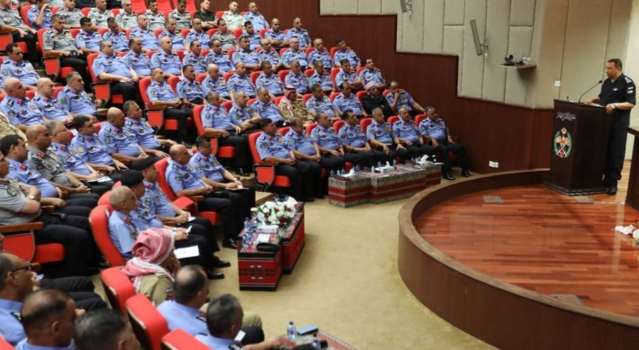 الحواتمة ينقل تحيات الملك واعتزازه بجهود منتسبي الأمن العام