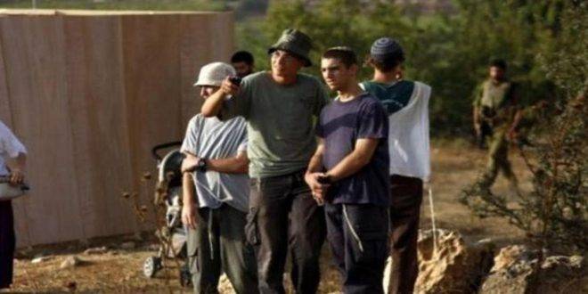 مستوطنون إسرائيليون يقتحمون غرب أريحا