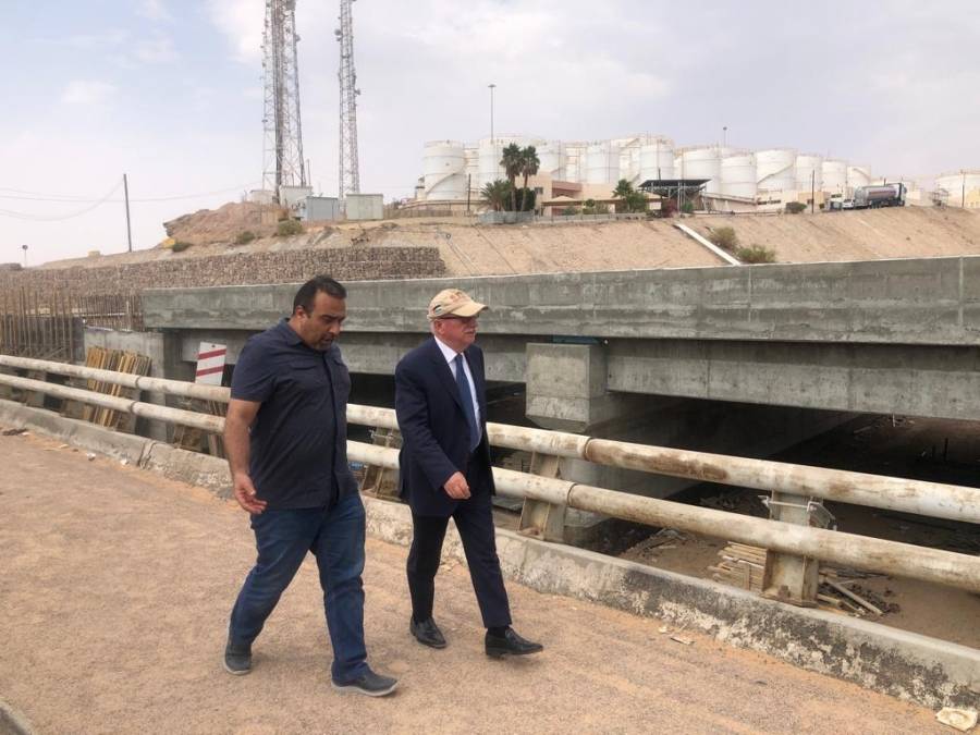 وزير الأشغال: ضرورة إنهاء جسر النفط في العقبة خلال الربع الأخير