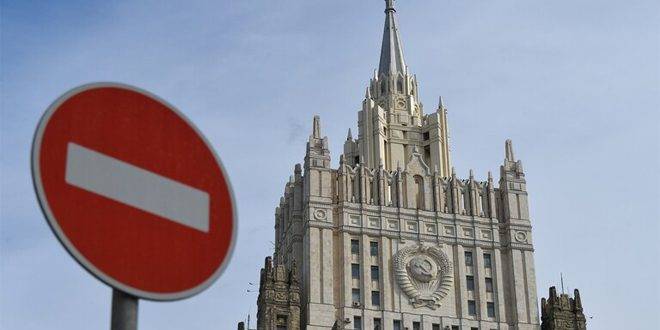 روسيا تفرض عقوبات على 62 كندياً