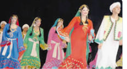 فرقة رضا للفنون الشعبية المصرية تقدم عروضها في مادبا