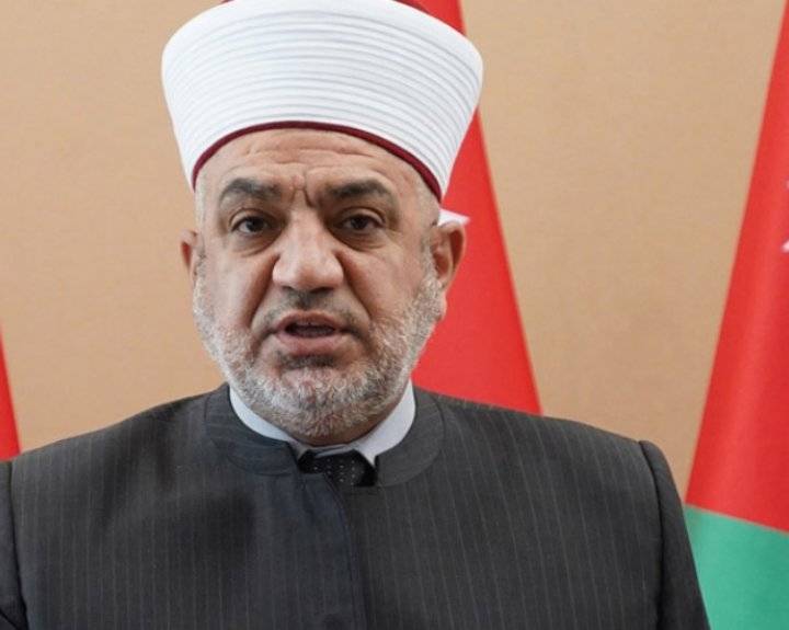 الخلايلة: وزارة الأوقاف تتابع بغضب شديد ما يجري من اقتحامات للمسجد الأقصى