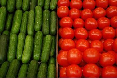 أسعار الخضار والفواكه محلياً