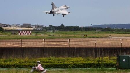 تايوان: الصين استخدمت بغطرسة إجراءات عسكرية لتعكير السلام