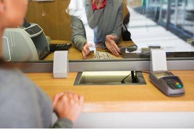 جمعية الصرافين: رفع الفائدة في الأردن لم يؤثر على عدد وقيم الحوالات