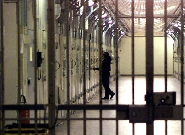 حبس إضافي لخبير متفجرات القاعدة المحكوم بالمؤبد لترويجه افكارا إرهابية داخل السجن