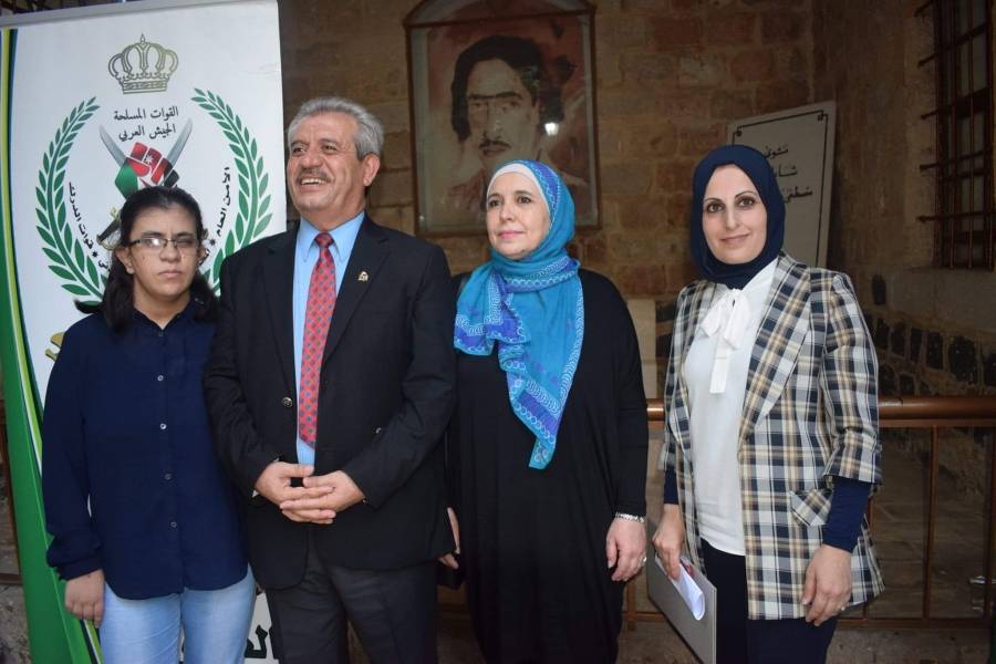 ندوة للناشطه ميساء بدارنه مع تجمع اربد للمتقاعدين العسكريين....صور