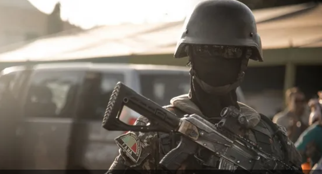 مسلحون يقتلون 17 جنديا في مالي