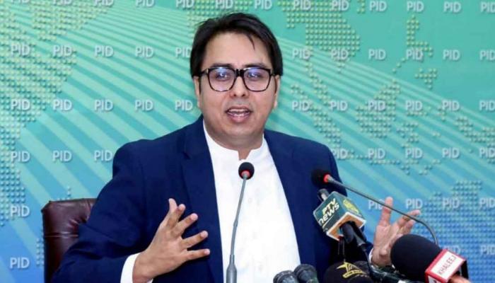 اعتقال سياسي بارز بحزب عمران خان وإيقاف قناة معارضة في الباكستان