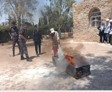 استمرار معسكرات الحسين للعمل والبناء في البترا