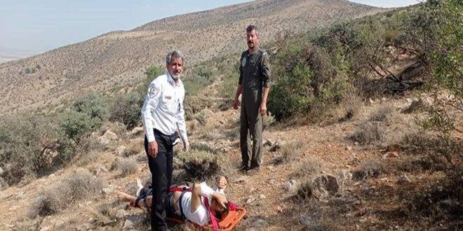 تحطم مروحية تدريبية جنوب إيران وإصابة طياريها