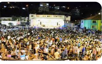 أصوات الطرب الأصيل تحلق بجمهور مهرجان الفحيص