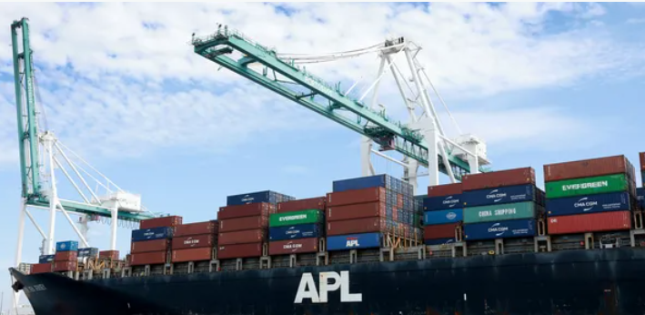 جدران التحالفات .. تقسّم ما عرفناه يومًا بـالقرية الصغيرة