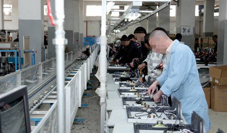 دعوات لمواءمة التشريعات مع معايير بيئة عمل لائقة