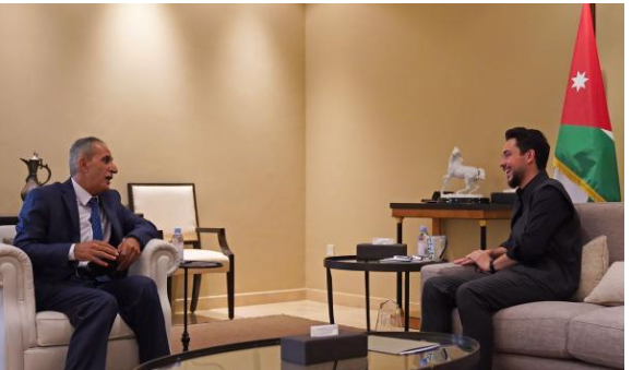 ولي العهد يلتقي النائب الأسبق حمدالله