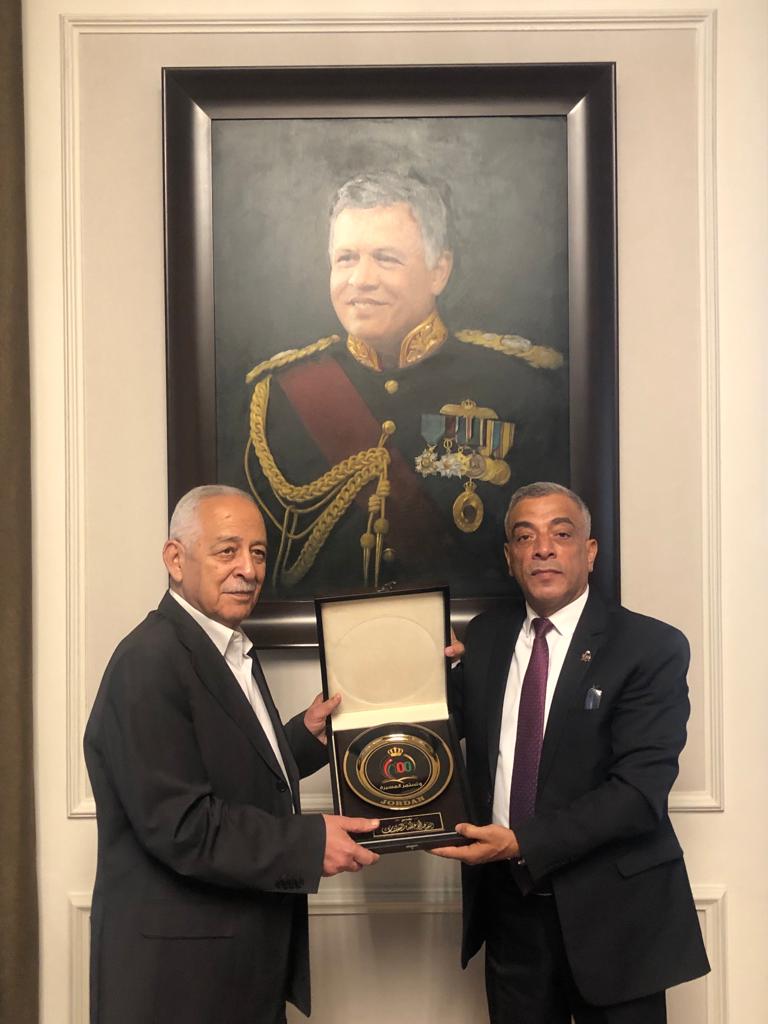 رئيس الديوان الملكي الهاشمي يستقبل السفير عبدالله العفيشات ...صور