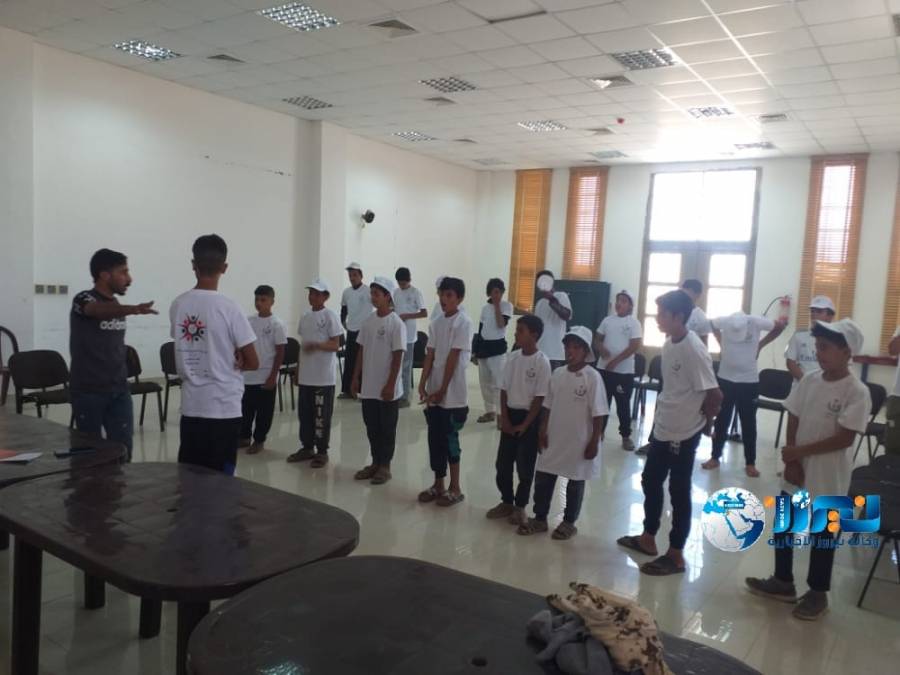 انطلاق معسكرات الحسين للعمل والبناء في منشية المفرق بالتعاون  مع مديرية الدفاع المدني...صور 