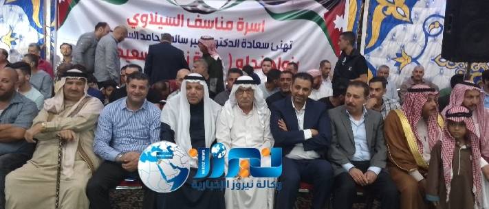 بالصورة..  النائب أبو حسان  و رئيس نادي الاردن للفروسية الزريقات  يشاركان النائب السعيدين  بحفل زواج نجله حمزه 